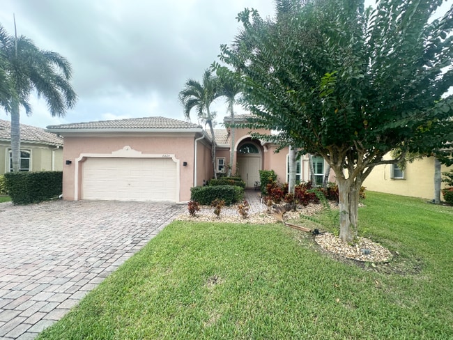 Building Photo - 6028 Santa Margarito Dr Rental