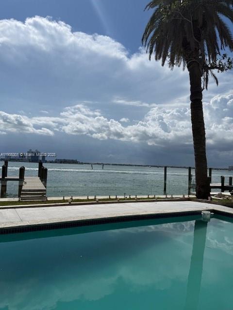 Photo - 1101 S Shore Dr