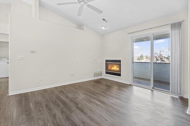 Photo - 1101 Linden Ln