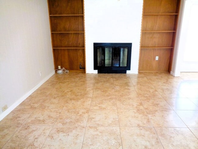 Photo - 621 Westview Ave