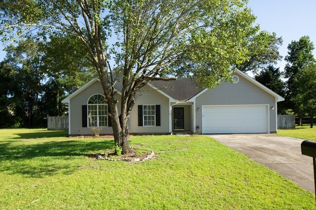 Building Photo - 163 Independence Dr