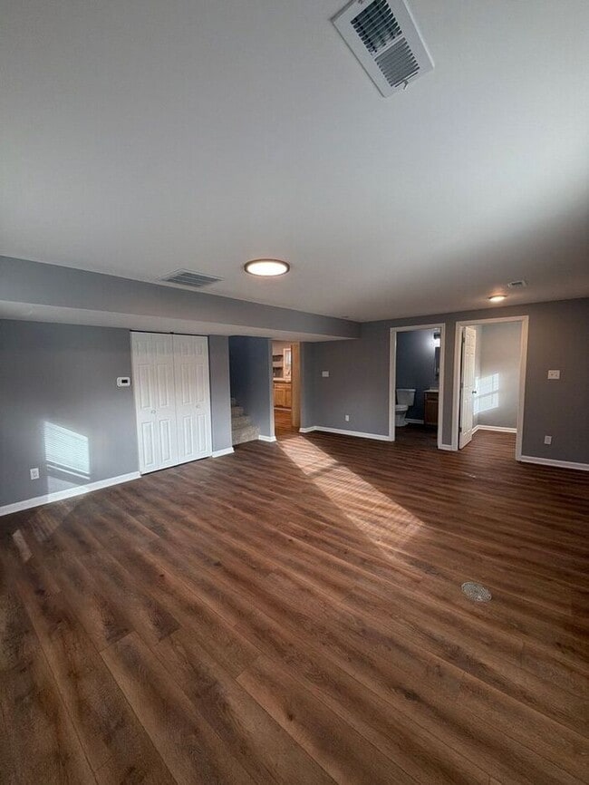 Photo - 1702 Bicknell Ave