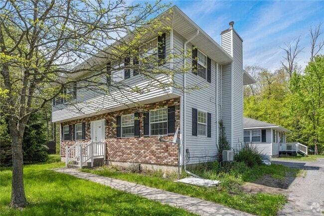 Building Photo - 298 Birchwood Dr N Rental