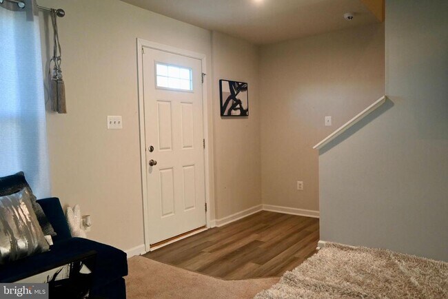 Photo - 110 Mariners Wy