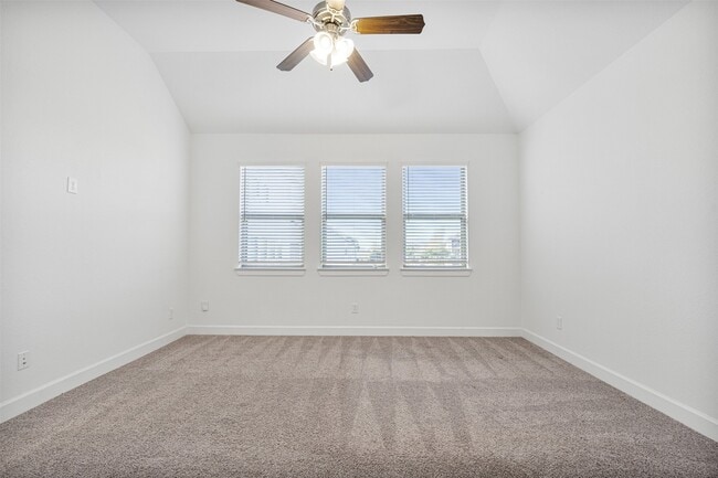 Building Photo - 11926 Briarwood Hill Way Rental
