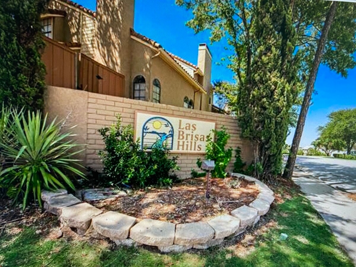 Photo - 4239 Madera Rd