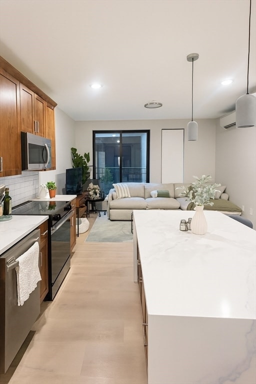 Photo - 400 W Broadway Unit 303