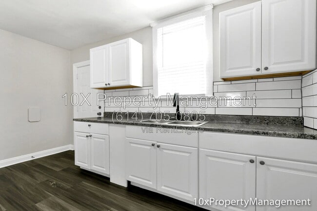 Photo - 1505 Duxberry Ave