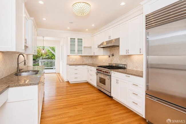 Photo - 2825 Filbert St
