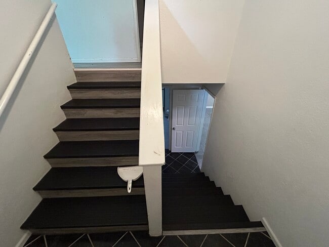 Photo - 2725 Ponderosa Dr