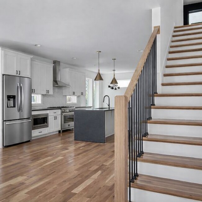 Photo - Stunning 4 Bedroom, 3.5 Bath Luxury Home in Nashville