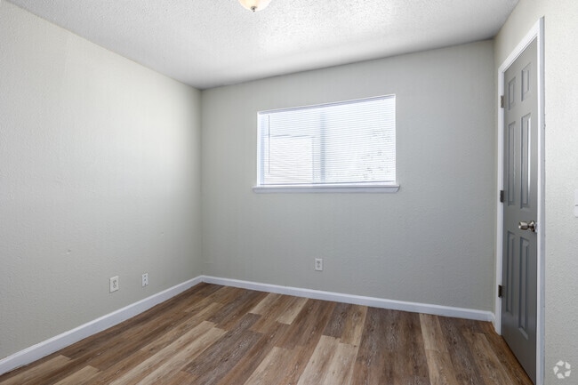 3BD, 2BA - 1080SF - Third Bedroom