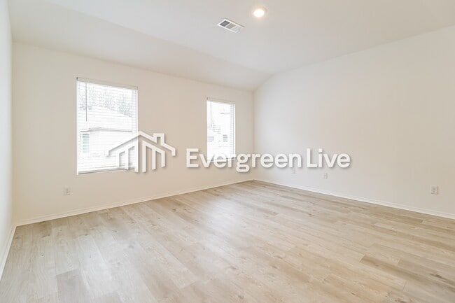 Photo - 110 Terrence Dr