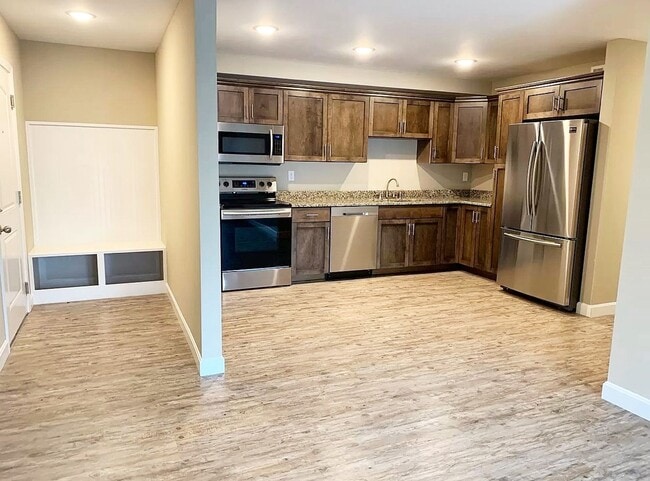 Photo - Silver Creek Apartments - 2BR/2BA - J-town... Unit 3309-203