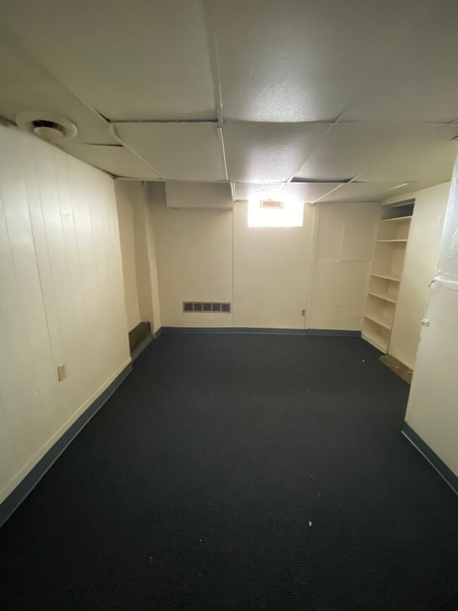 Photo - 238 Hazelwood Ave Unit #1