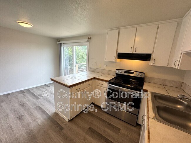 Photo - 1237 Chiricahua Dr