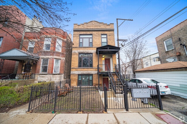 Building Photo - 2610 W Rice St Rental