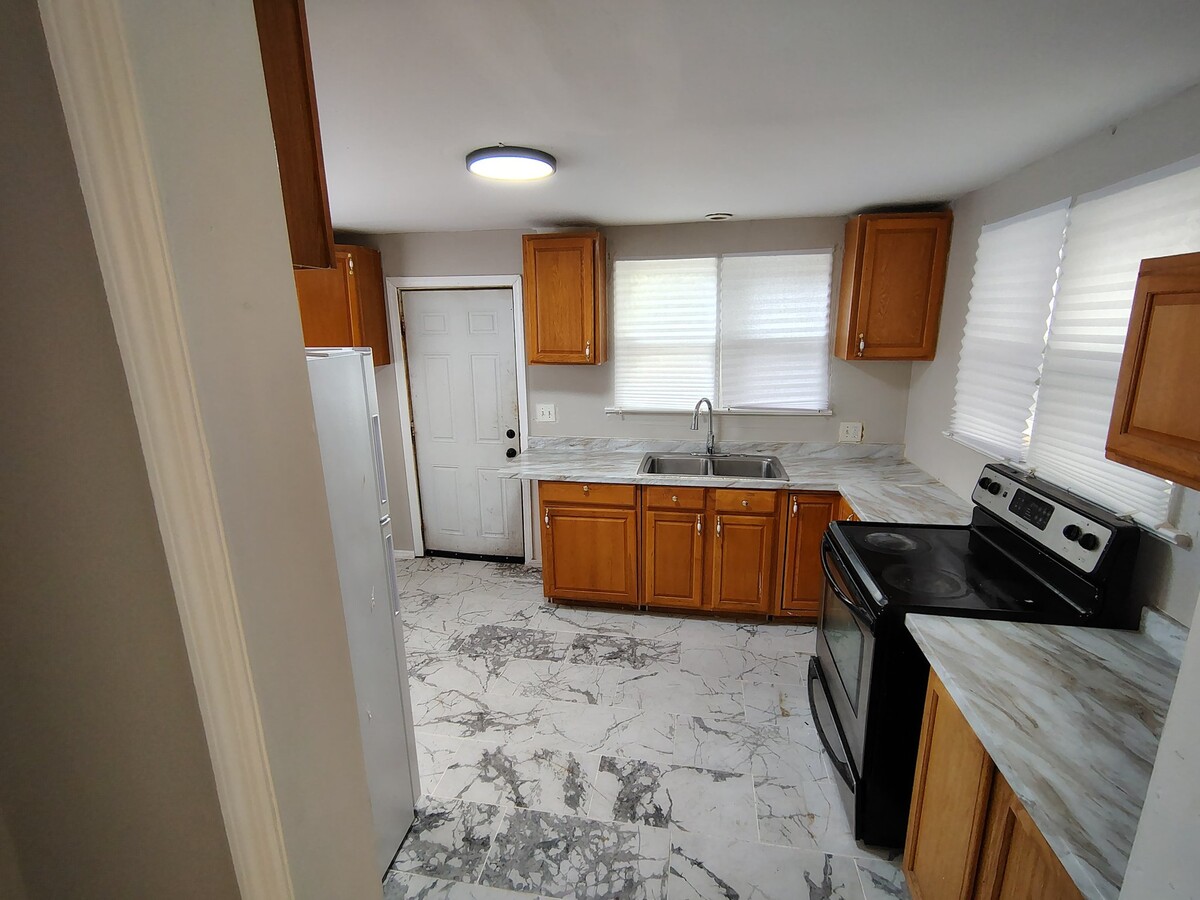 Photo - 431 N 2nd St