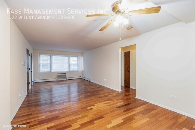 Photo - 1322 W Lunt Ave Unidad 1322-206