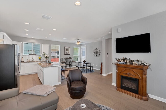 Photo - 2147 Hofstaat Unit ID1351223P