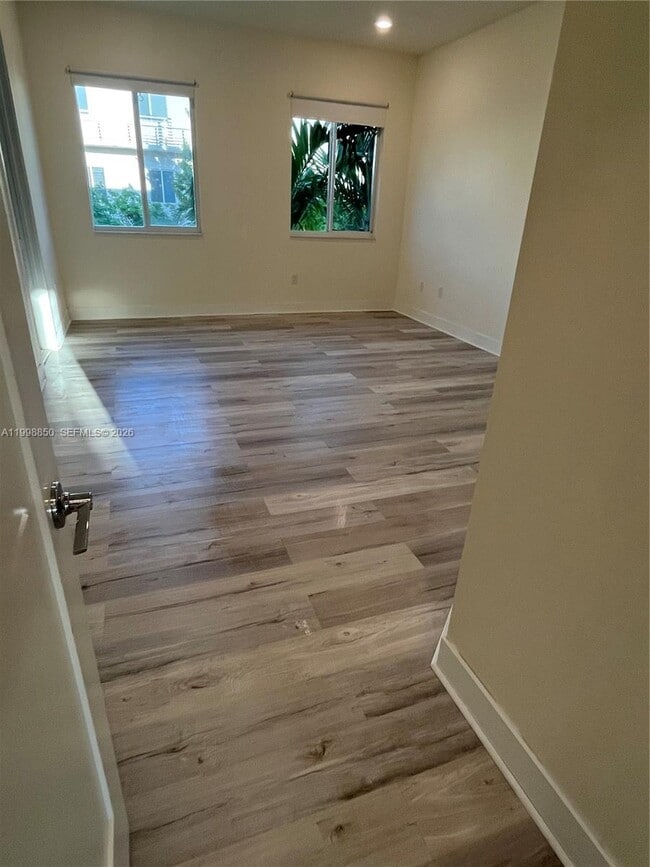 Photo - 6468 NW 103rd Pl