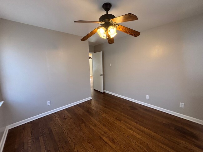 Photo - Elegance at its Finest