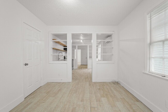 Photo - 1415 Church St Unidad B