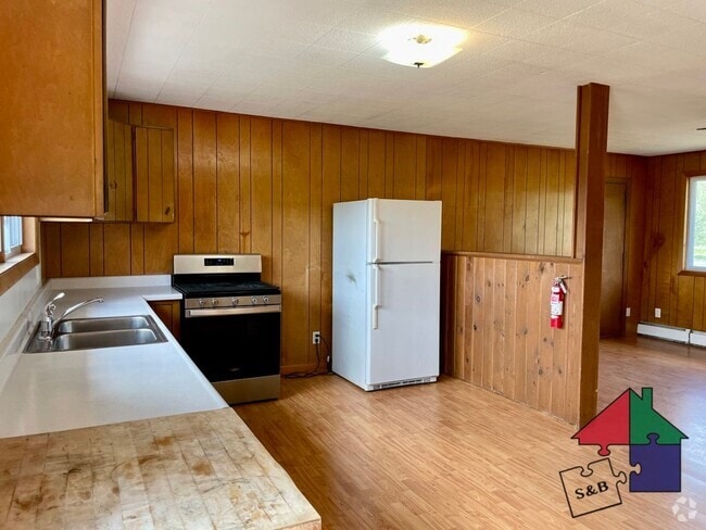 Building Photo - 68 Upper Hollow Rd Unit 1 Rental
