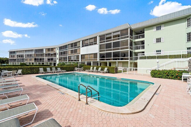 Photo - 120 Celestial Way Unit 302