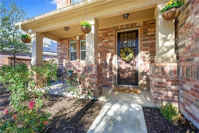 Photo - 1524 Uhland Dr
