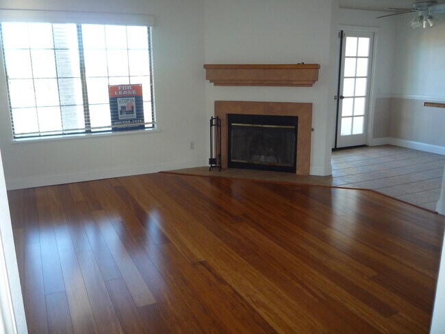 2828 Famosa Blvd Unit 209