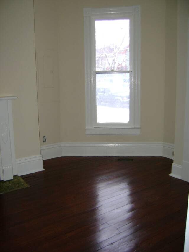 Photo - 350 S Broadway Park Unit A