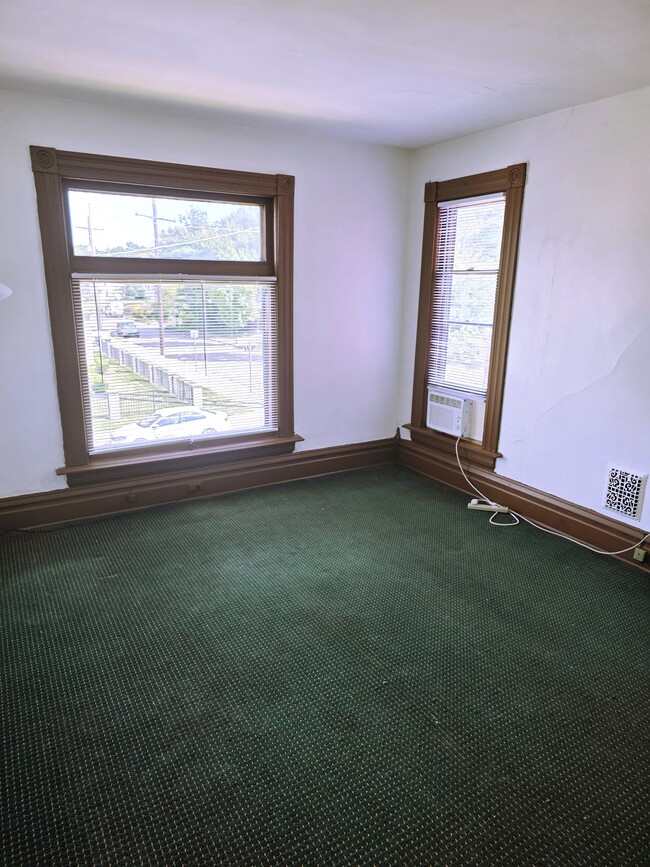 Living Room - 45 1/2 E Duncan St Unit 45.5