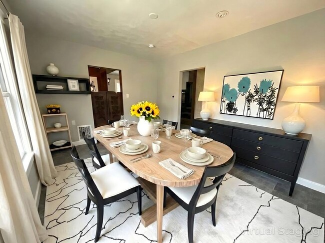 Photo - 3 Bedroom / 1 Bath End Unit Townhouse in Clairton