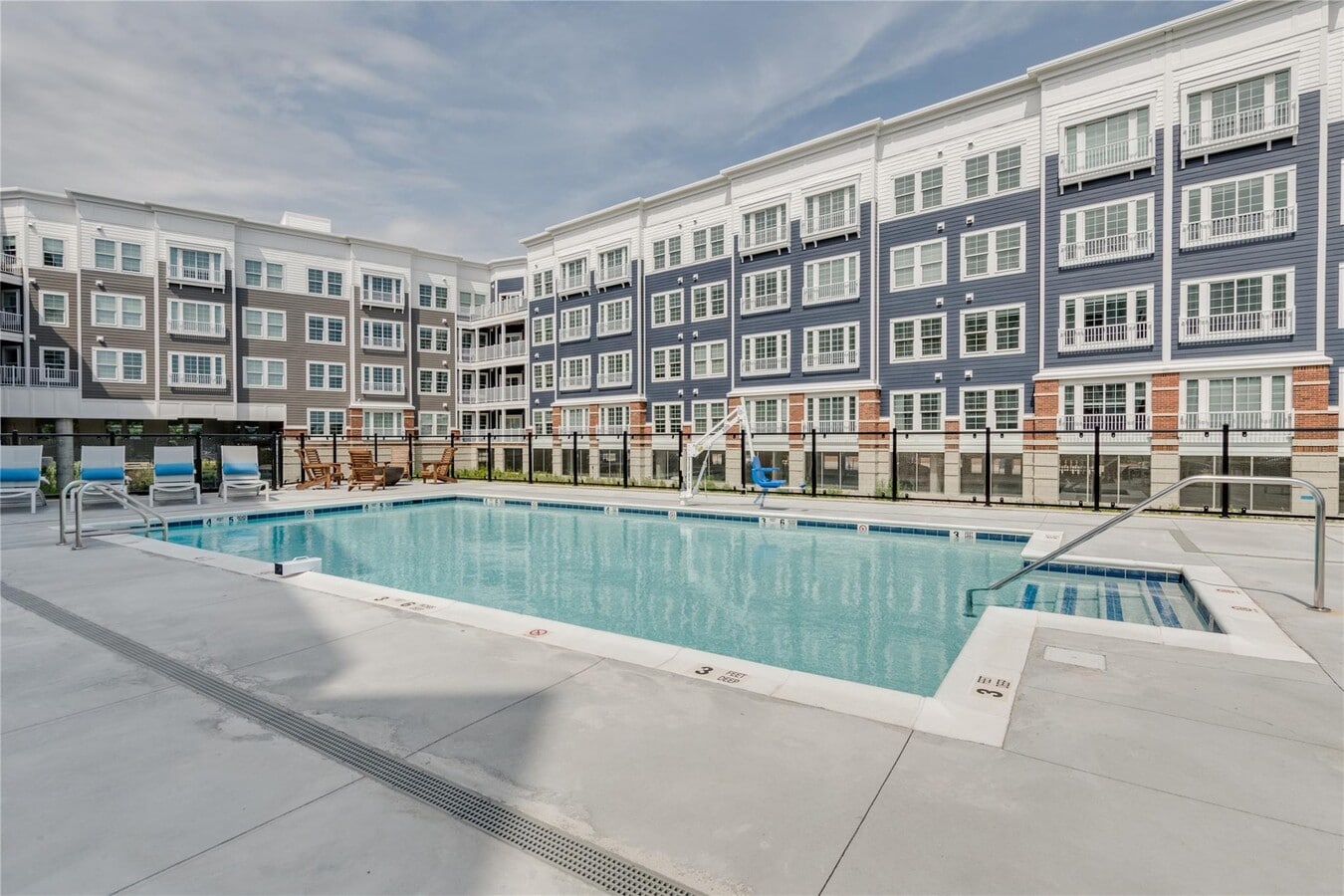 Photo - 75 E Hoffman Ave Apartment Unit 1002