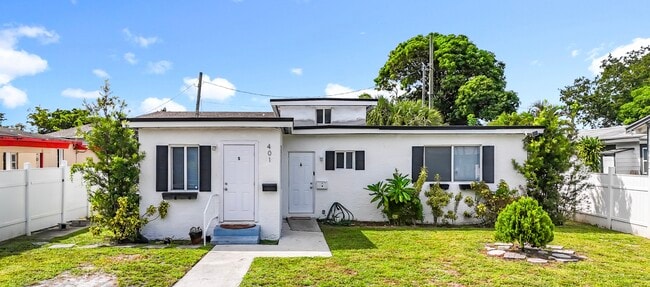 Building Photo - 401 NW 16th Ave Unit Apt N