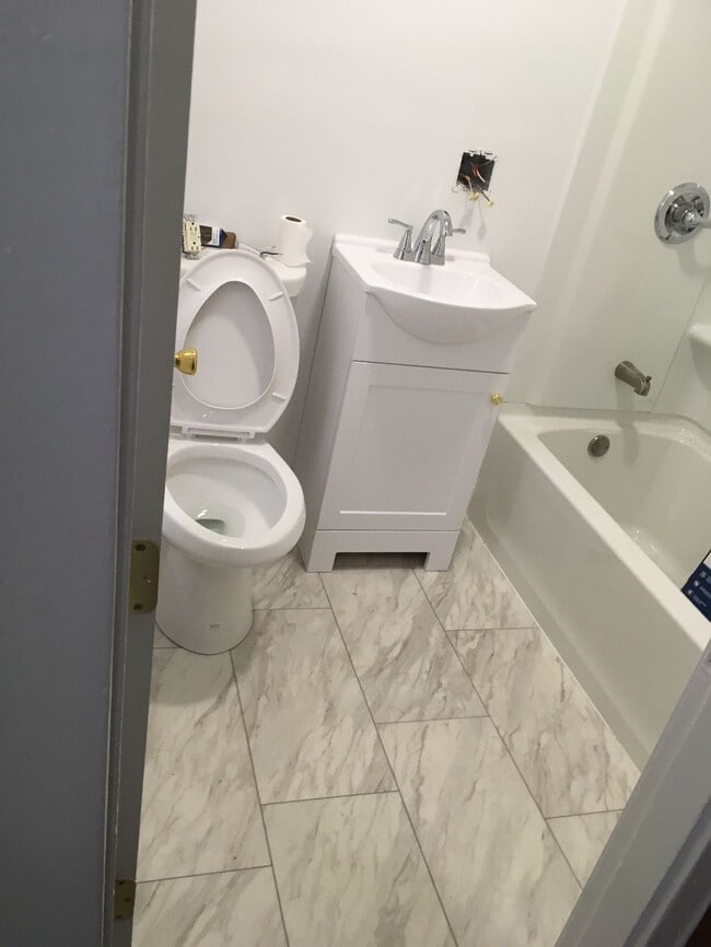 Photo - 92 Myrtle St Unit Apt# 3