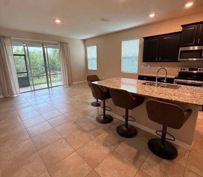 Photo - 8725 Daydream St