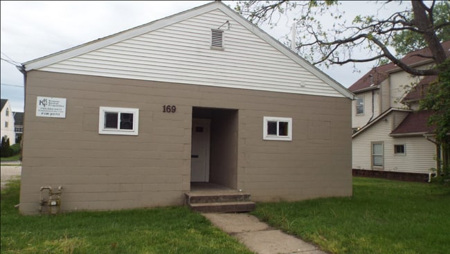 Building Photo - 169 Mill St Unit 169