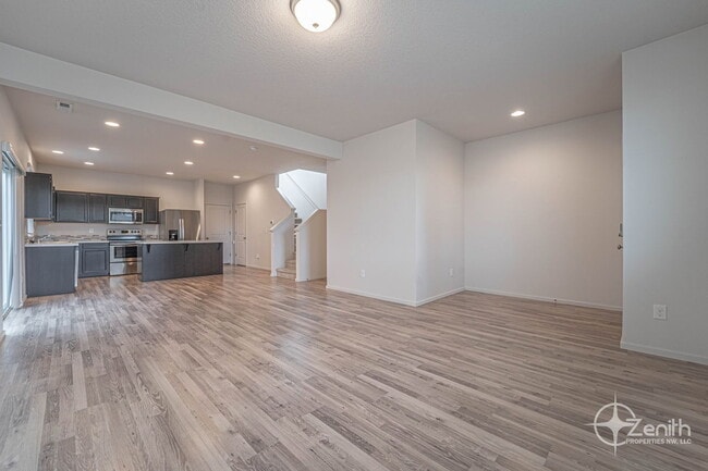 Photo - 2018 S Taverner Dr