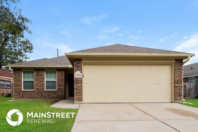 Building Photo - 17239 Glen Oaks Dr Rental