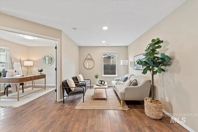 Photo - 4712 S Glenmere Way
