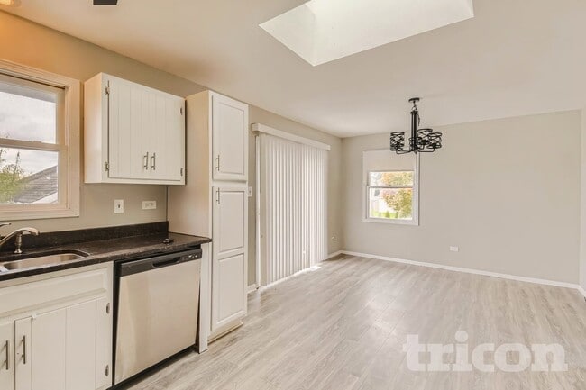 Photo - 1812 Cumberland Dr