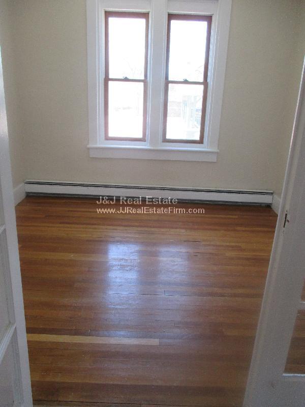 Photo - 24 Hampden St Unit 2