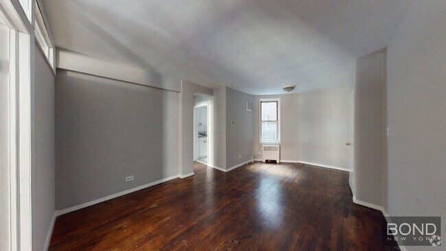 Building Photo - 340 E 58th St Unit 3A Rental