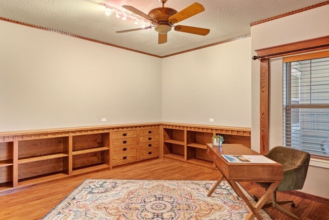 Photo - NW Grants Pass, Class, Style and Views!!!