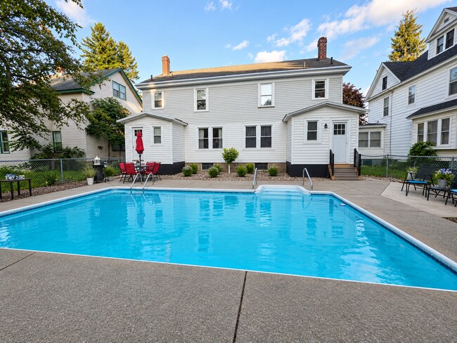 1111 N James St