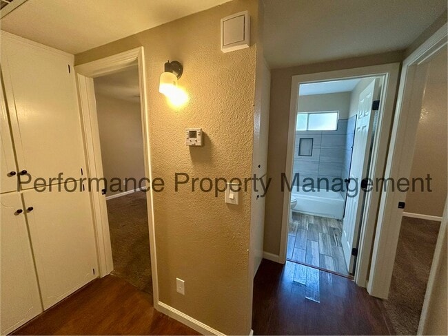 Photo - 8615 Newgate Ct