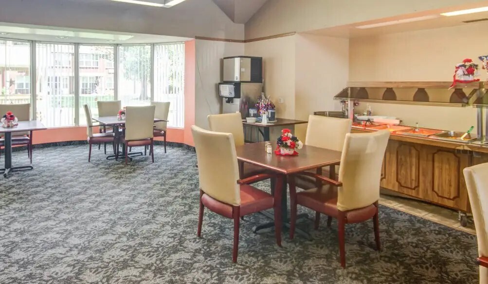 Photo - 201 W Delaware St