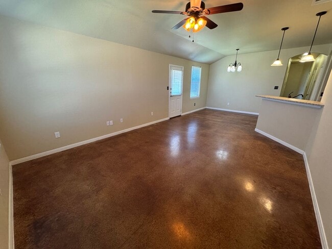 Photo - 4305 Cambridge Dr Unit #A
